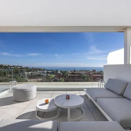 公寓 Penthouse In Via Celere 5010 *