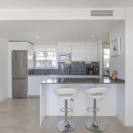 Penthouse In Via Celere 5010 公寓