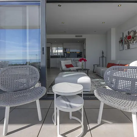 Penthouse In Via Celere 5010 公寓 卡萨雷斯